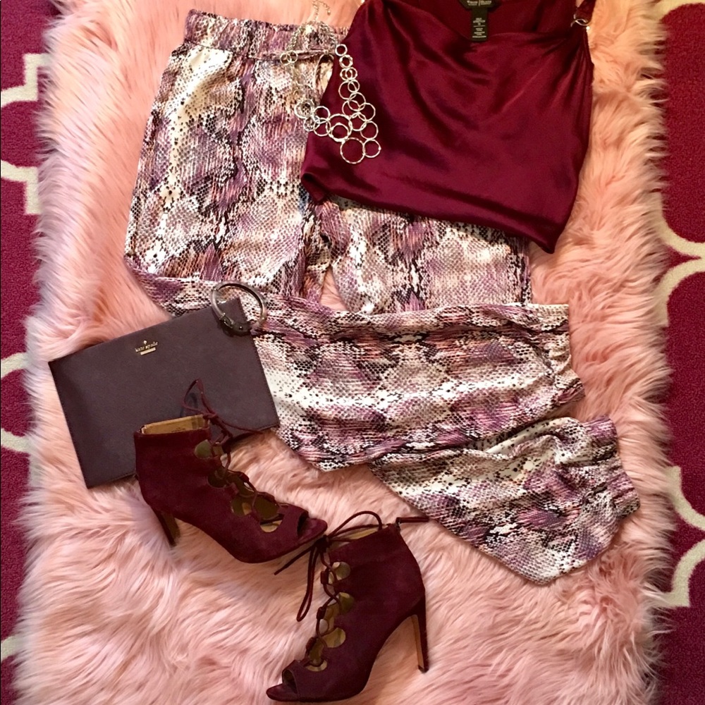 JENNIFER LOPEZ ELASTIC ANKLE PANTS